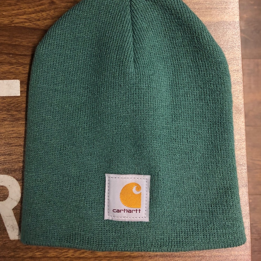 NWT carhartt beanie